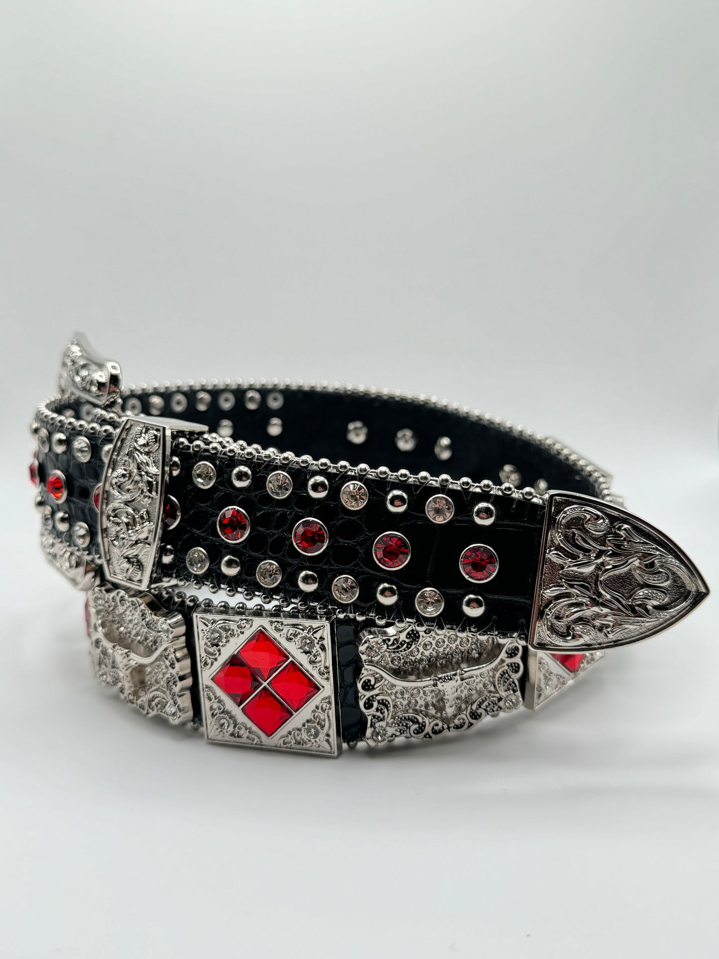 Rhinestone belt with conchos